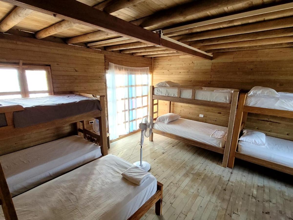 Hostel Villa Luz Beach Tintipan Island Экстерьер фото